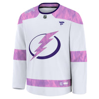 Tampa Bay Lightning White 2024 Hockey Fights Cancer Practice Jersey
